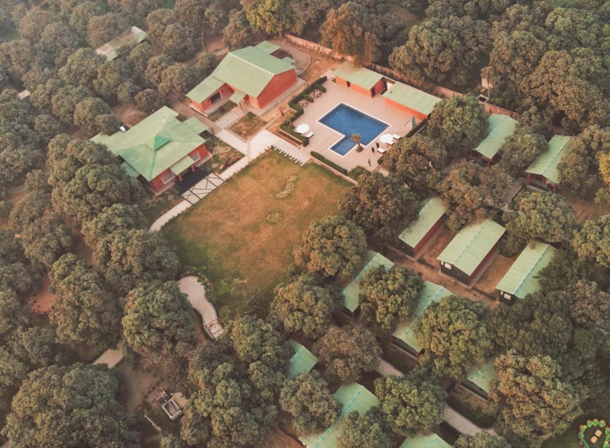 Mango Tree Resorts Siyana 外观 照片