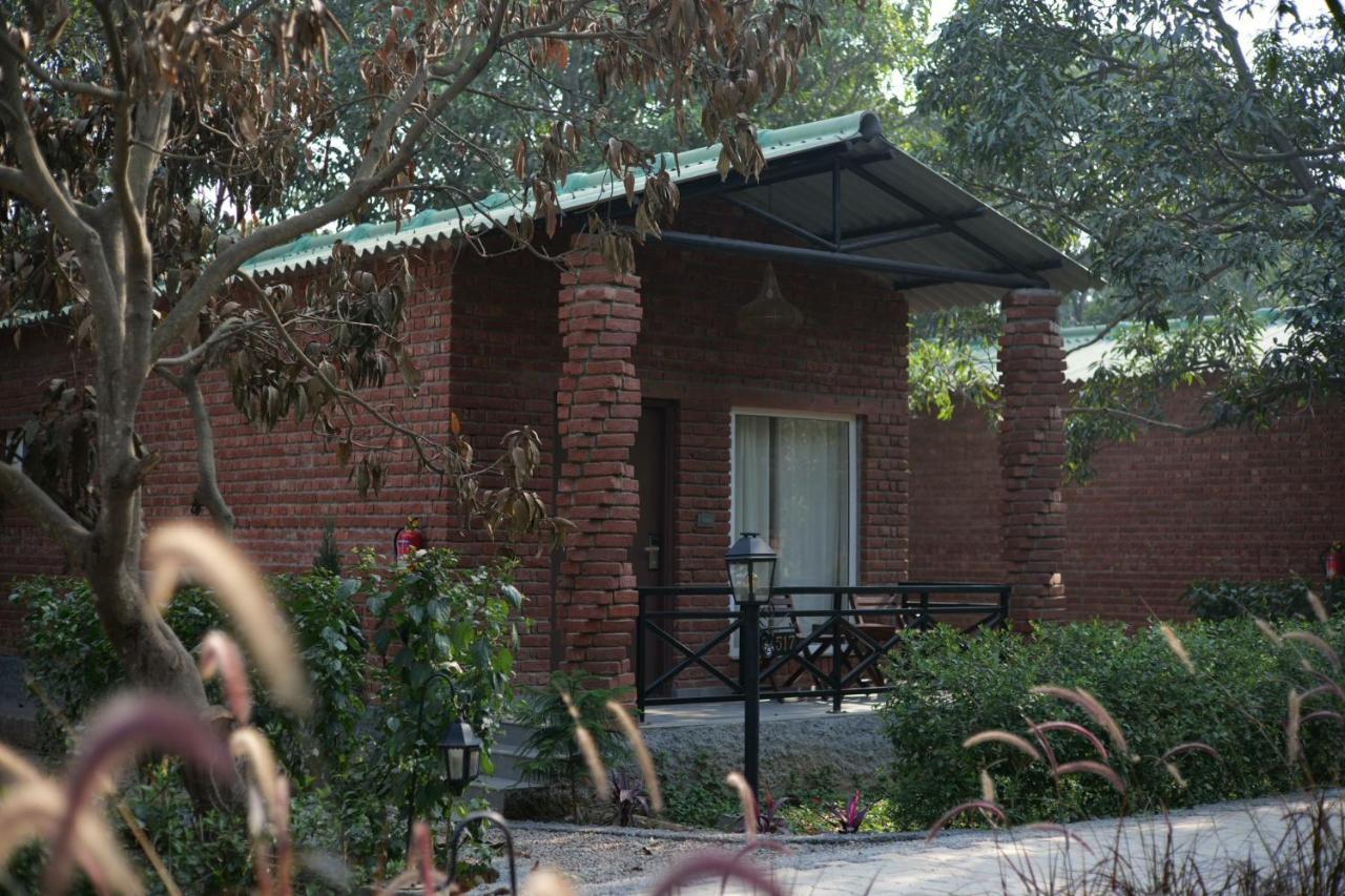 Mango Tree Resorts Siyana 外观 照片